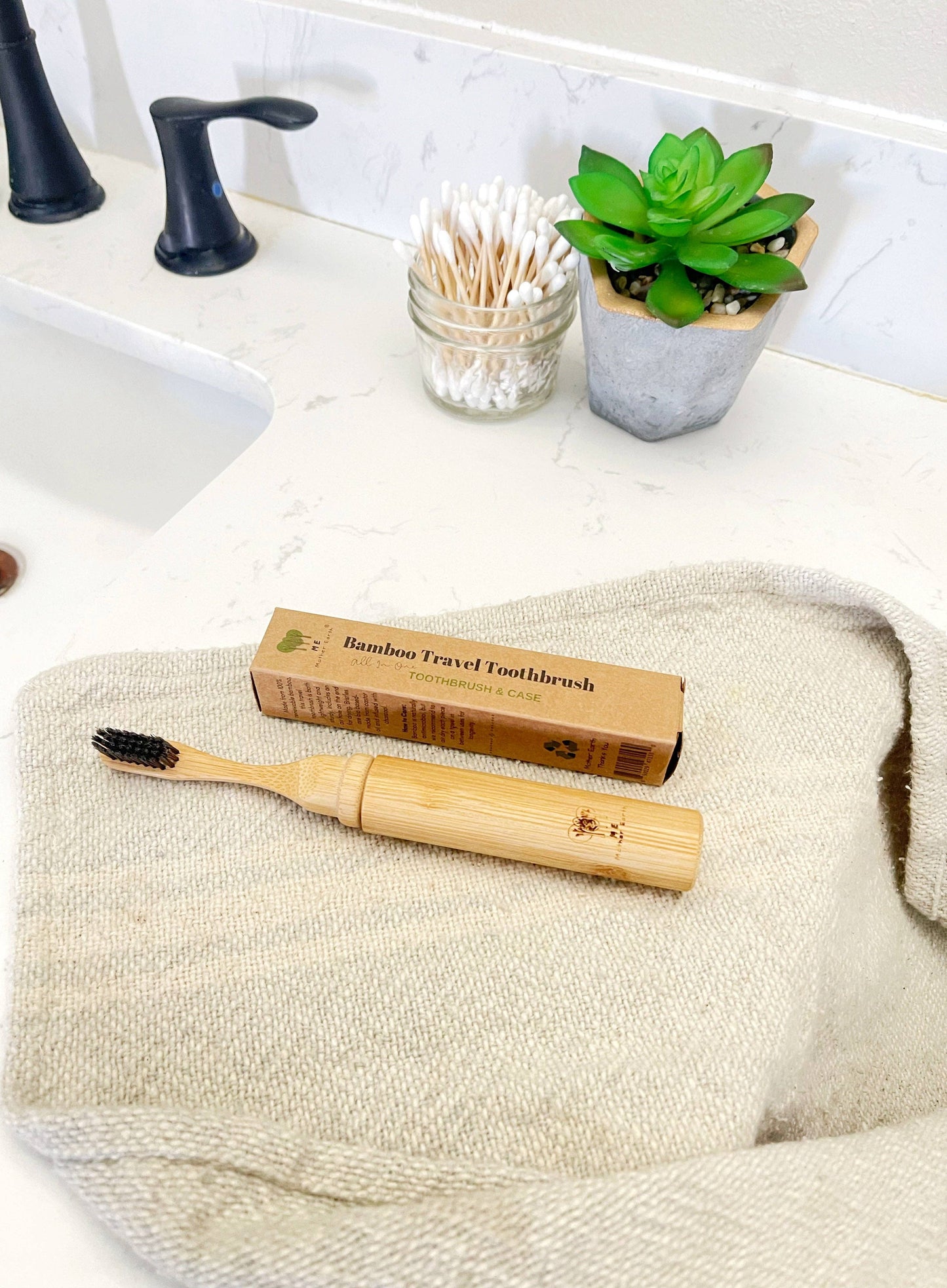 All-in-One Bamboo Travel Toothbrush with Replaceable Head